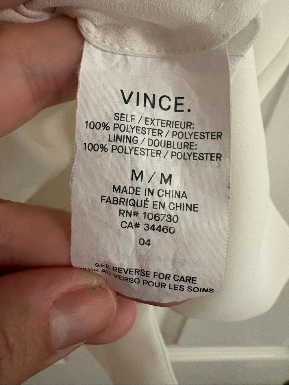 Vince v neck sleeveless blouse top cream minimalist neutral lightweight M - Picture 5 of 5